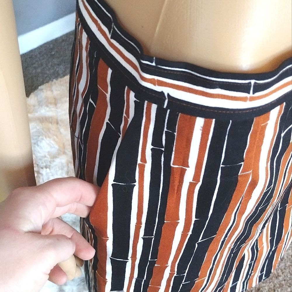 Vintage YSL Yves Saint Laurent Rive Gauche Striped Skirt and Blazer Suit Size 10 - Picture 12 of 16